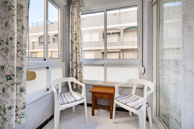 2 bedroom Apartment for sale in Playa de los Locos, Torrevieja with pool garage - € 139,900 (Ref: 9462286)