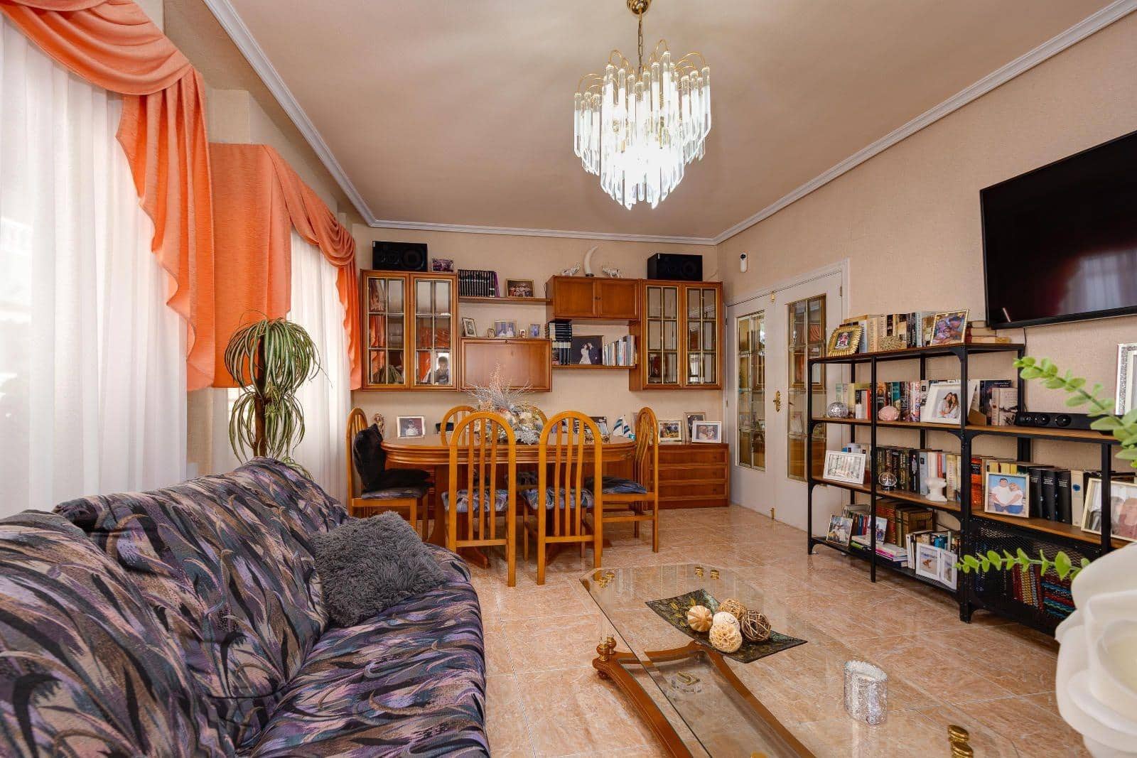 Apartamento para venda em Torrevieja - 249 969 € (Ref: 9462291)