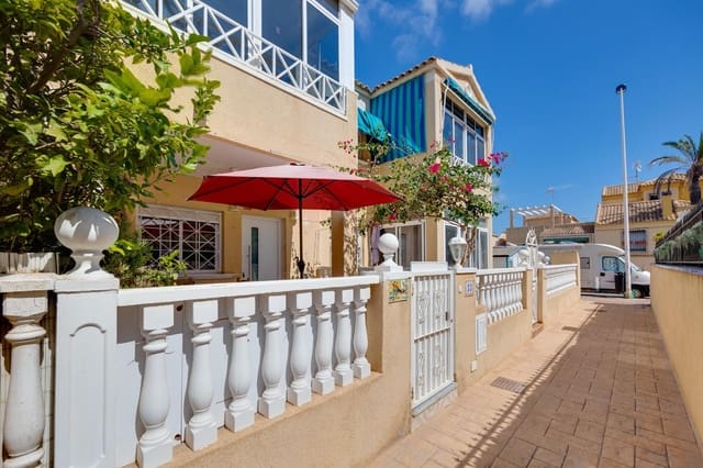 2 soveværelse Villa til salg i El Molino, Torrevieja med swimmingpool - € 162.000 (Ref: 9462293)