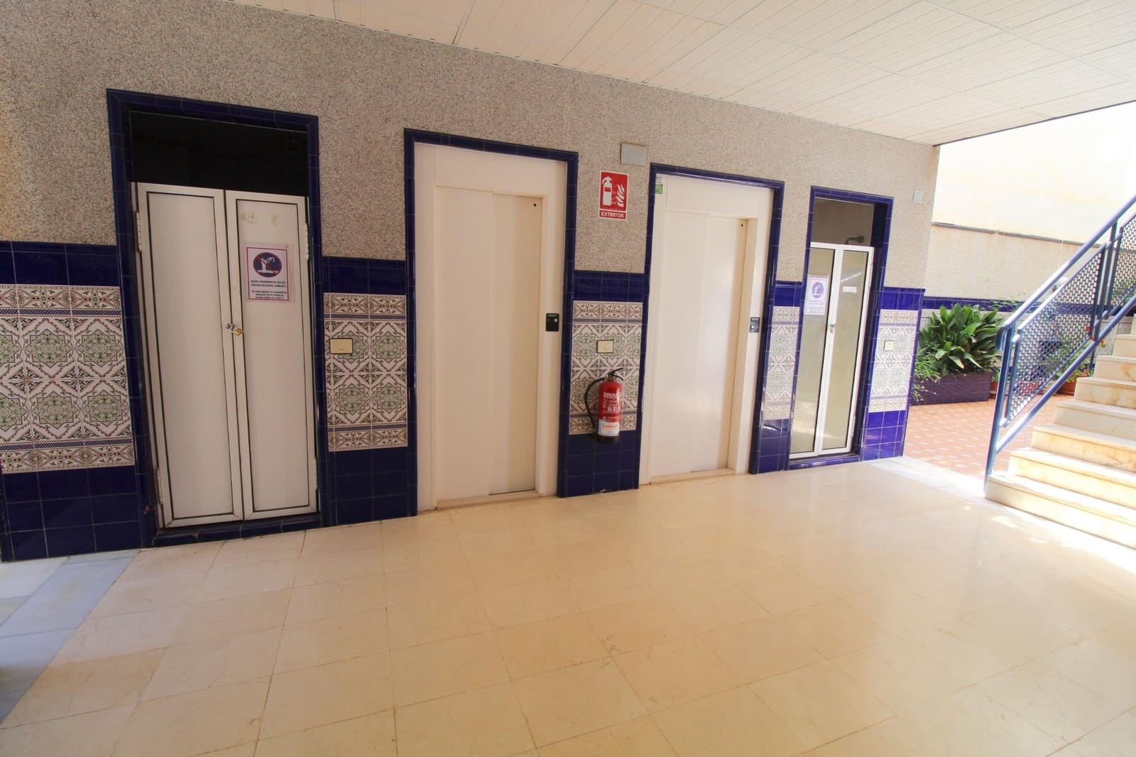 2 slaapkamer Appartement te koop in Torrevieja - € 126.000 (Ref: 9462294)