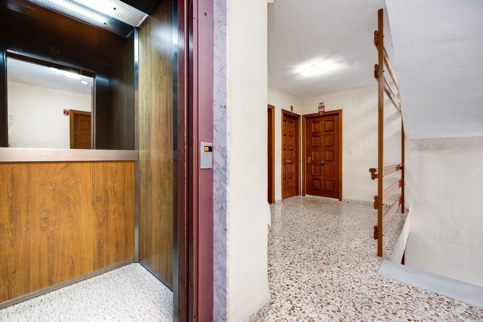 3 bedroom Apartment for sale in Torrevieja with garage - € 159,900 (Ref: 9462296)