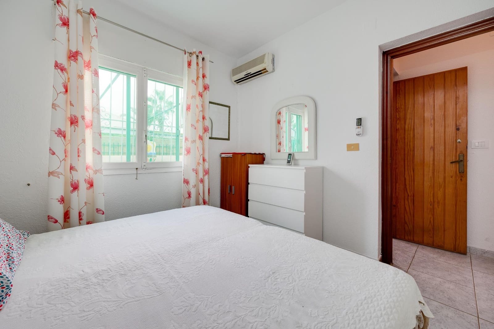 2 sovrum Radhus till salu i Pinar de Campoverde - 143 900 € (Ref: 9462298)