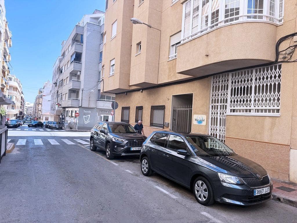 4 Zimmer Apartment zu verkaufen in Torrevieja - 149.990 € (Ref: 9462299)