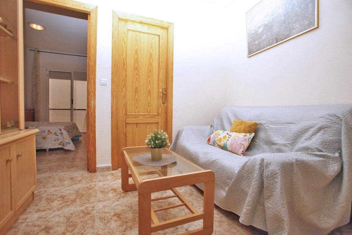 4 Zimmer Apartment zu verkaufen in Torrevieja - 149.990 € (Ref: 9462299)