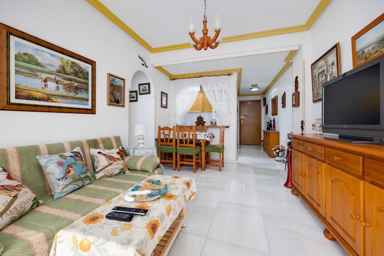 2 sovrum Lägenhet till salu i Torrevieja med garage - 156 900 € (Ref: 9462302)