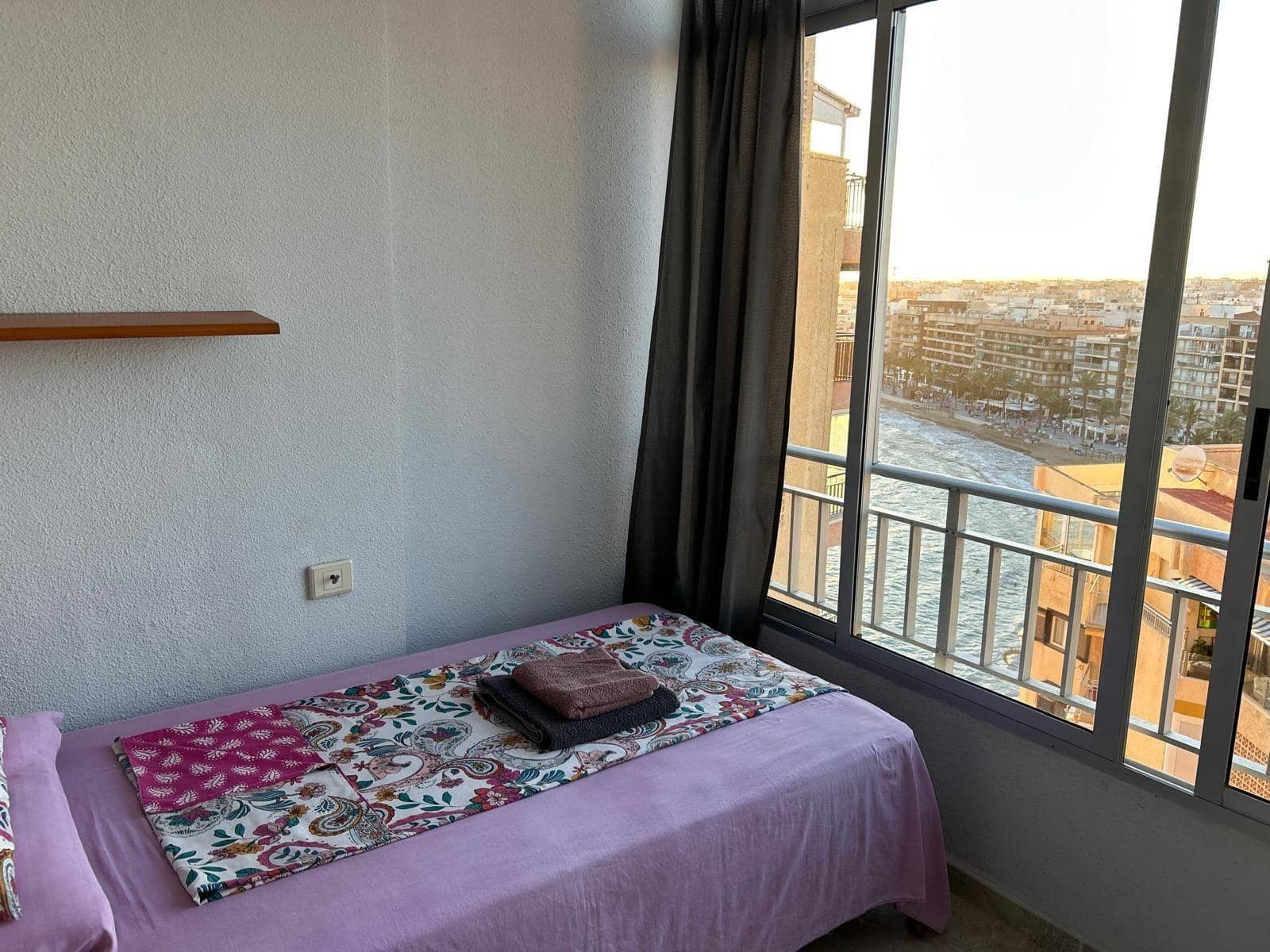 1 makuuhuone Huoneisto myytävänä paikassa Torrevieja mukana uima-altaan - 204 900 € (Ref: 9462306)