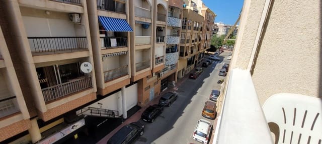 Apartamento de 2 habitaciones en Playa del Cura, Torrevieja en venta - 137.900 € (Ref: 9462308)