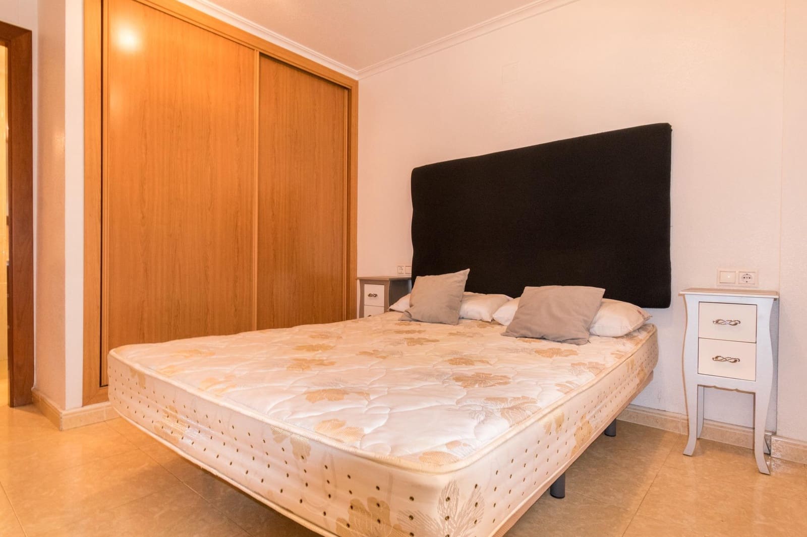 3 makuuhuone Huoneisto myytävänä paikassa Torrevieja - 149 990 € (Ref: 9462309)