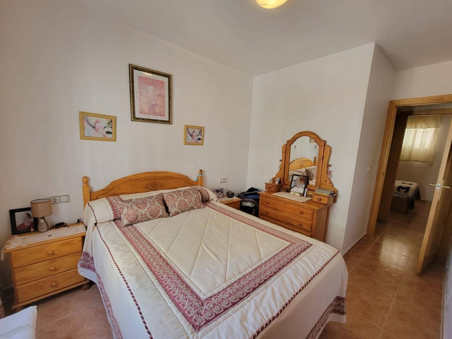 Apartamento de 2 habitaciones en Torrevieja en venta con piscina - 118.900 € (Ref: 9462313)