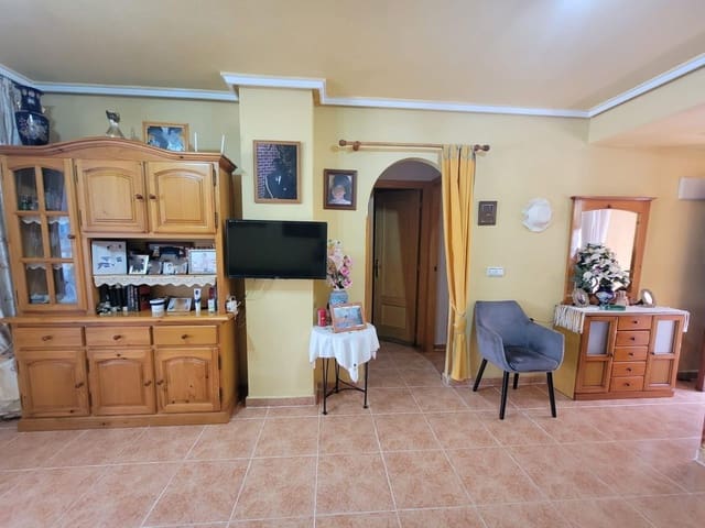 Apartamento de 2 habitaciones en Nueva Torrevieja, Torrevieja en venta con piscina - 118.900 € (Ref: 9462313)