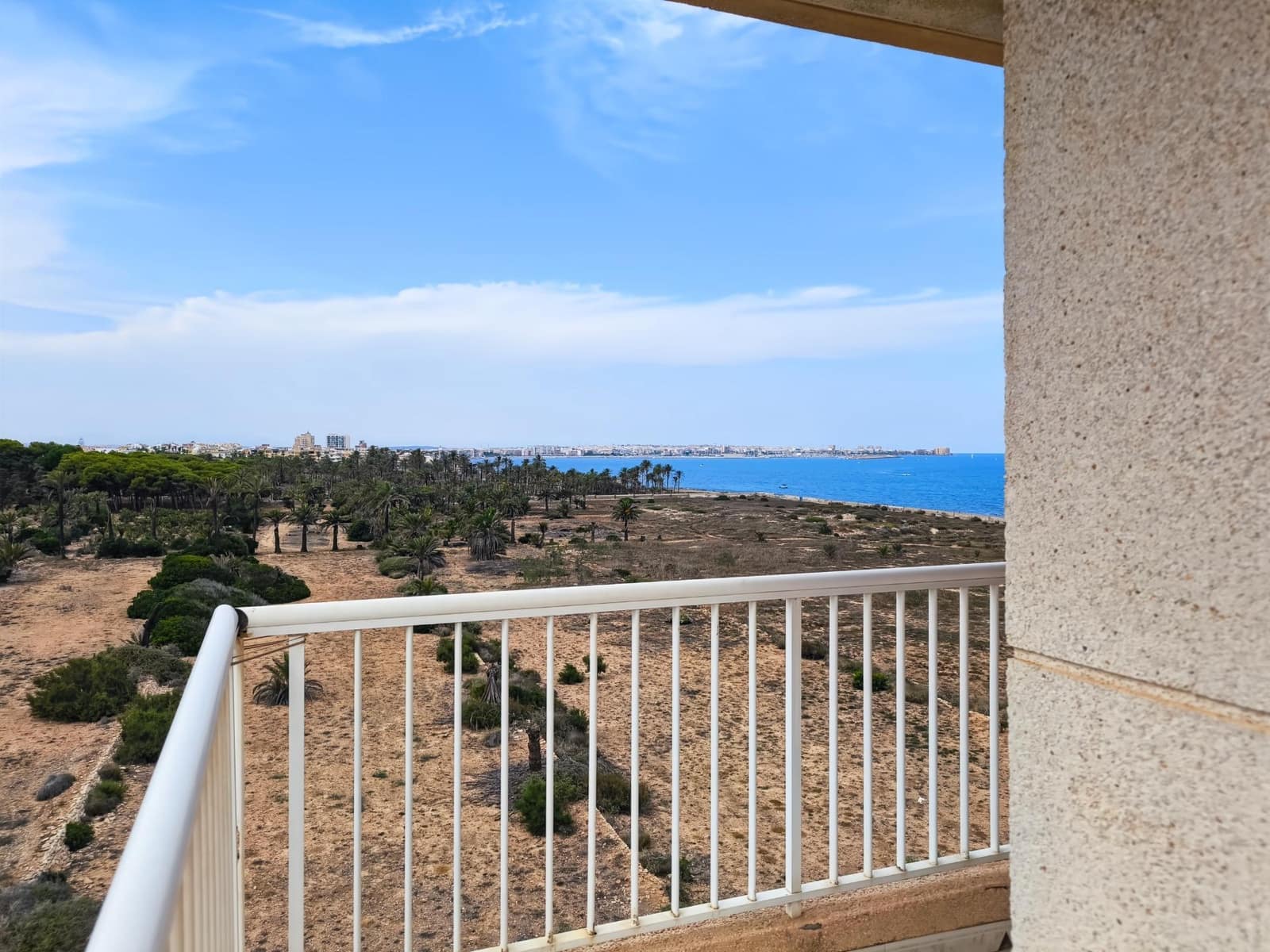2 bedroom Apartment for sale in Punta Prima - € 139,000 (Ref: 9462315)