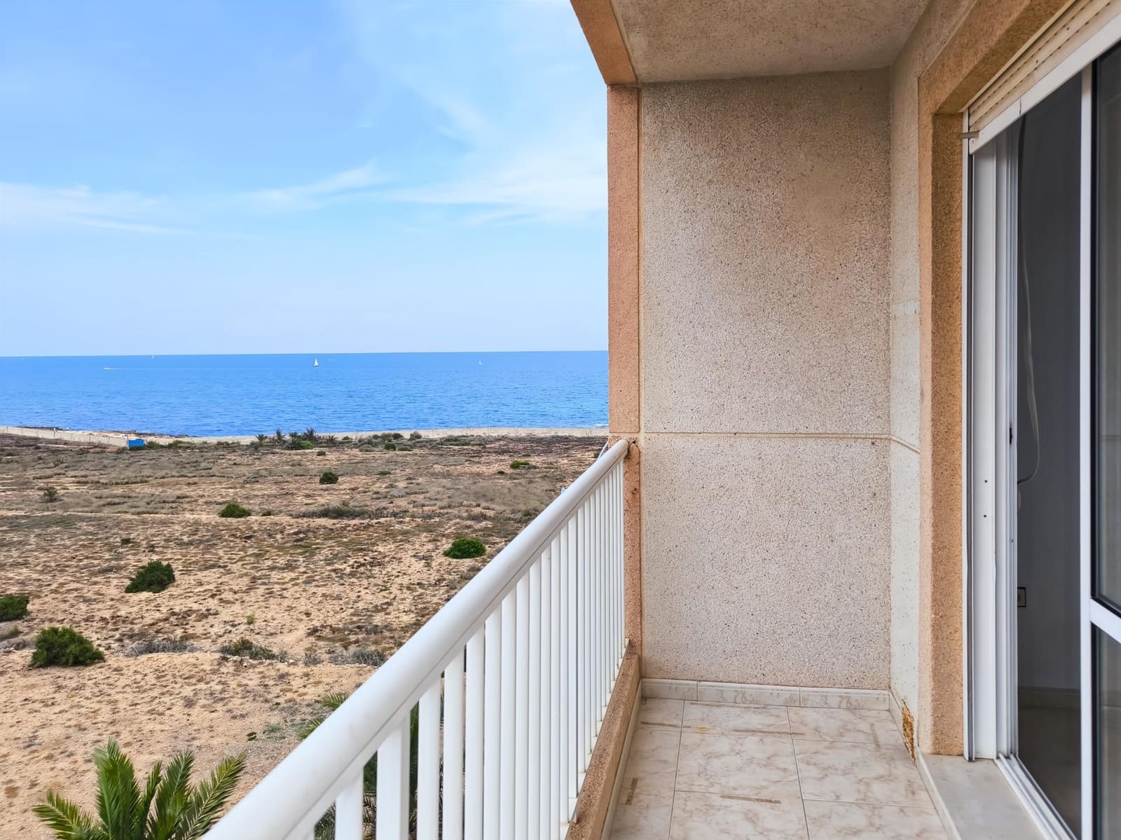 2 bedroom Apartment for sale in Punta Prima - € 139,000 (Ref: 9462315)