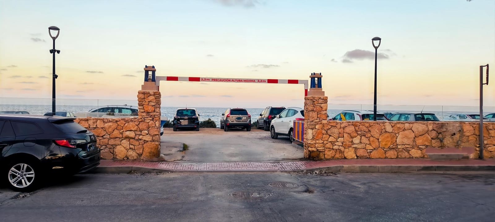 2 bedroom Apartment for sale in Punta Prima - € 139,000 (Ref: 9462315)