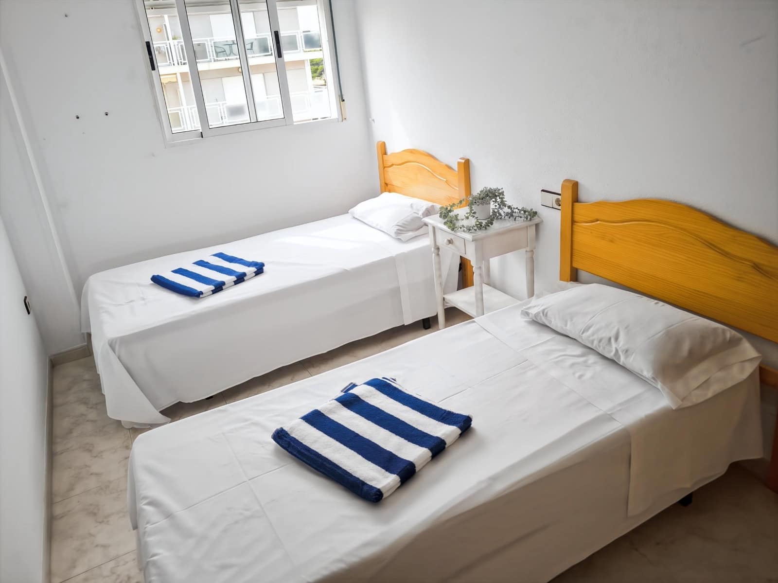 2 bedroom Apartment for sale in Punta Prima - € 139,000 (Ref: 9462315)