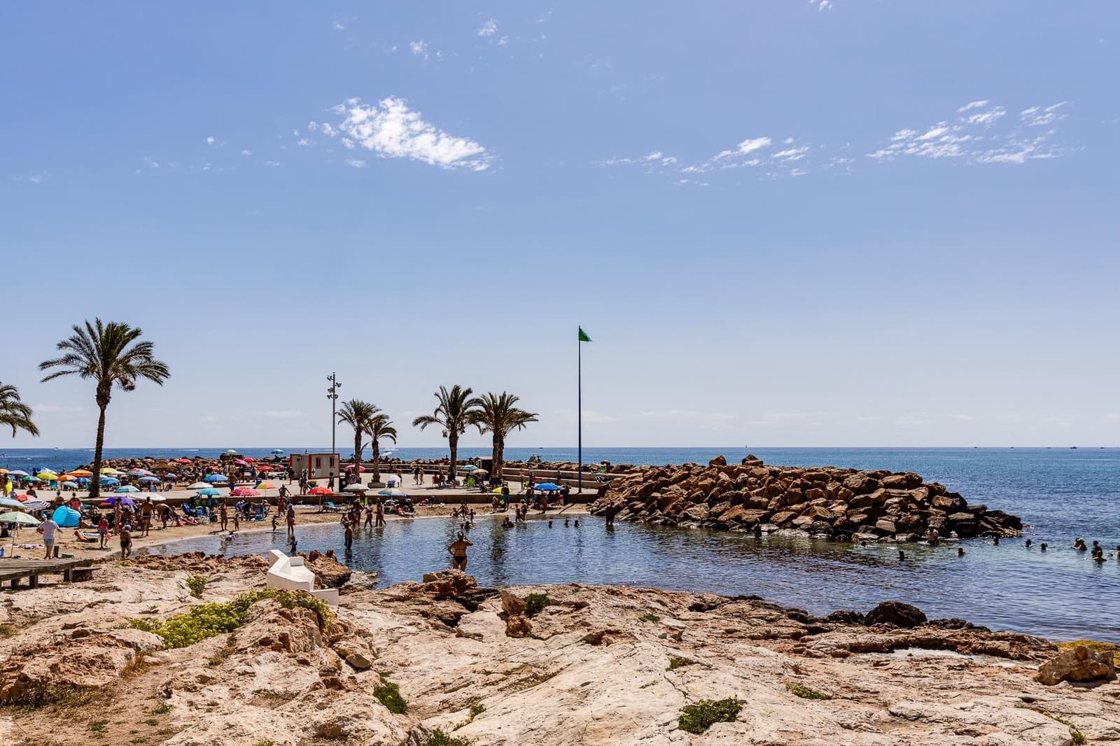 Commercieel te koop in Torrevieja - € 149.900 (Ref: 9462320)