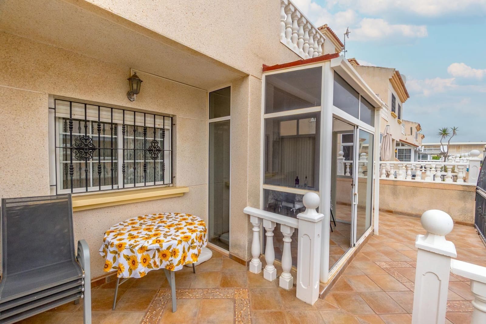 2 quarto Moradia em Banda para venda em Torrevieja com piscina - 165 000 € (Ref: 9462325)