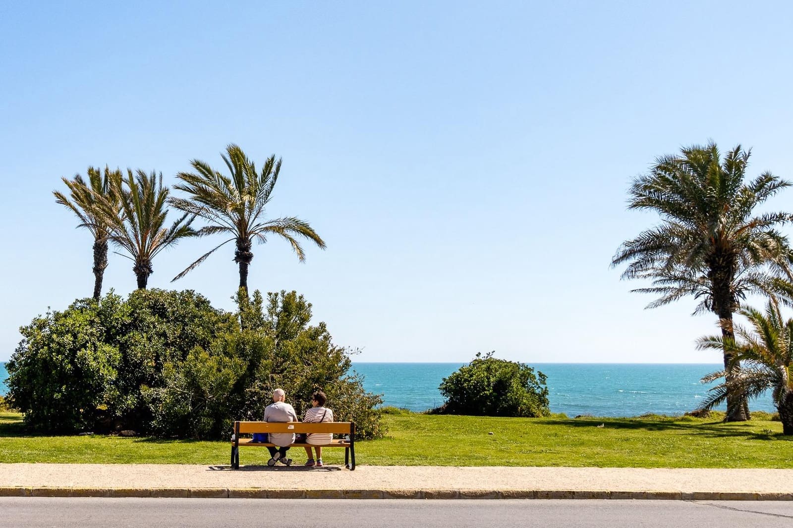 3 bedroom Flat for sale in La Veleta with pool - € 194,900 (Ref: 9462330)