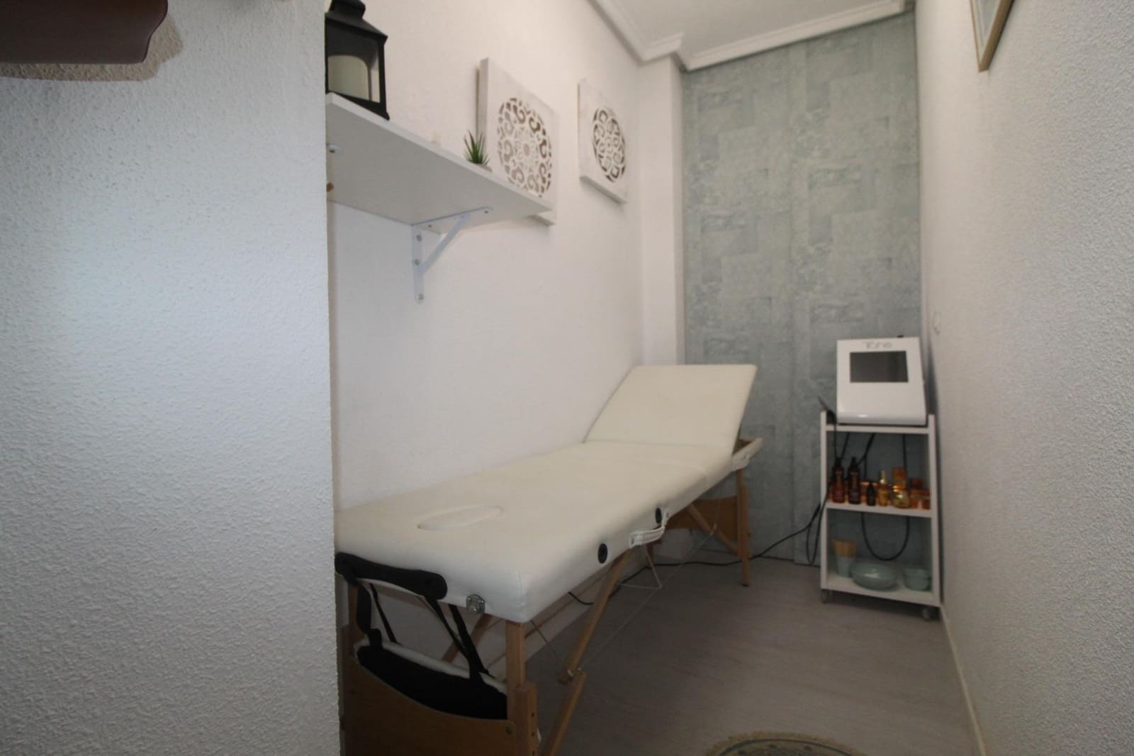 1 camera da letto Commerciale in vendita in Torrevieja - 75.000 € (Rif: 9462332)