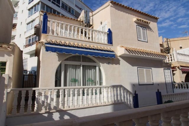 3 soveværelse Rækkehus til salg i Torreblanca, Torrevieja med swimmingpool - € 200.000 (Ref: 9462353)