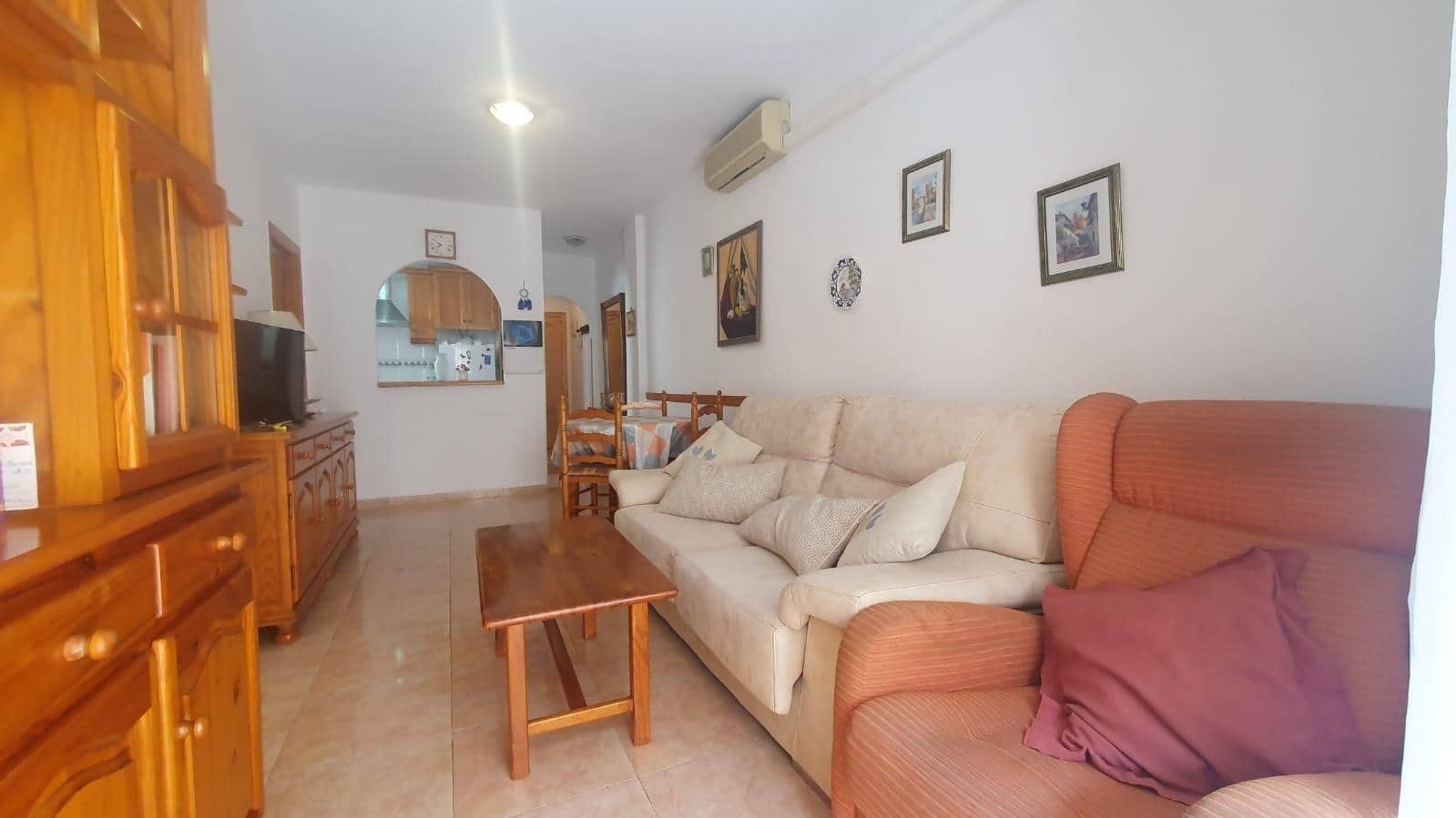 2 soverom Leilighet til salgs i Torrevieja med svømmebasseng - € 117 260 (Ref: 9462357)