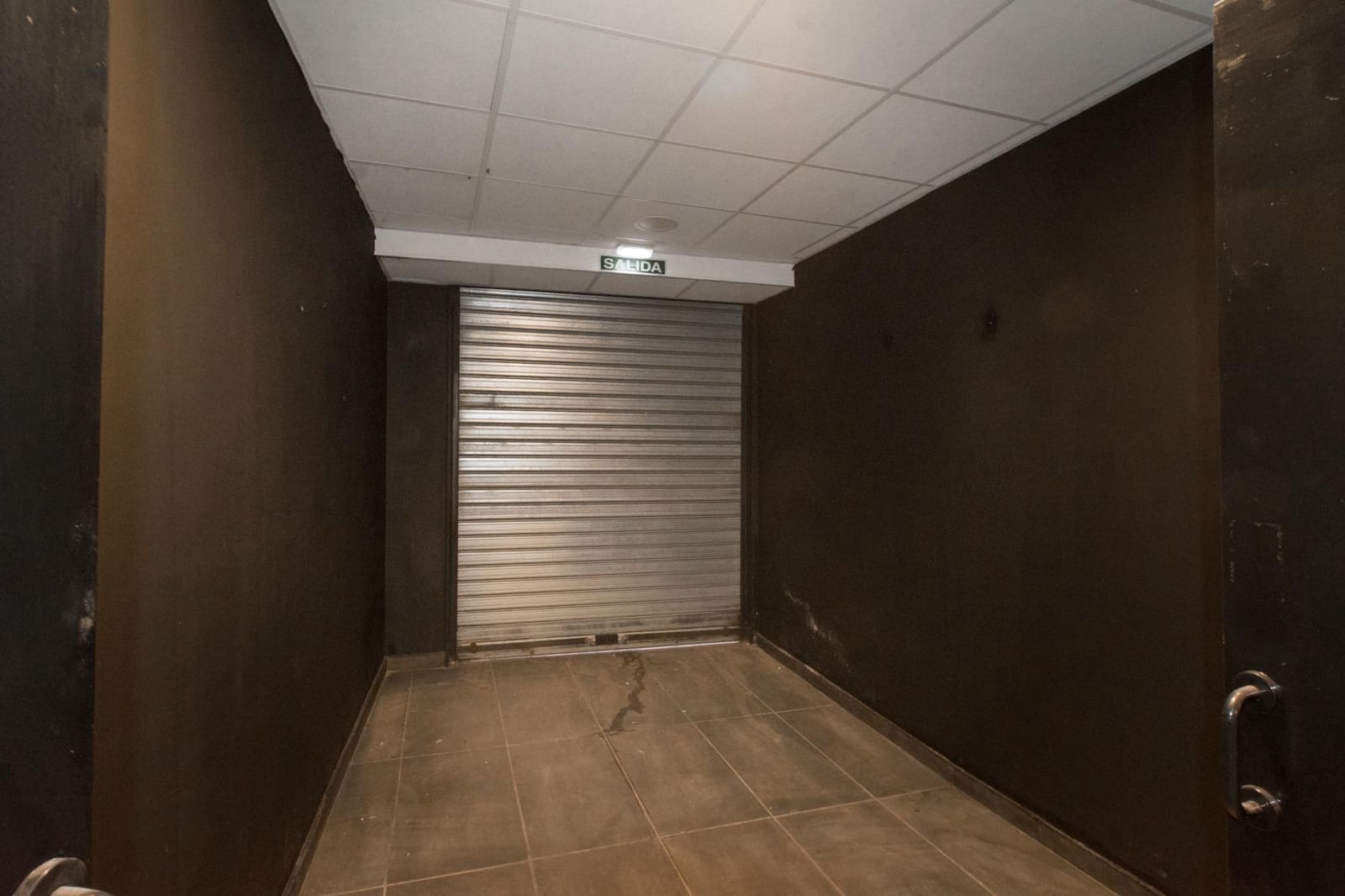 Comercial para venda em Torrevieja - 409 500 € (Ref: 9462361)