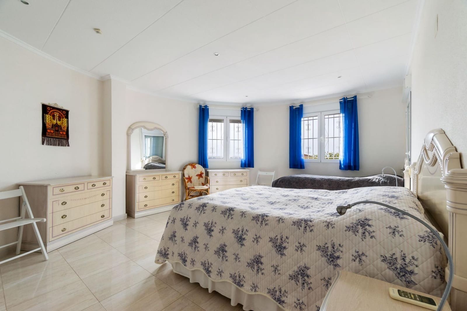 4 chambre Villa/Maison à vendre à Torrevieja avec piscine garage - 549 000 € (Ref: 9462364)