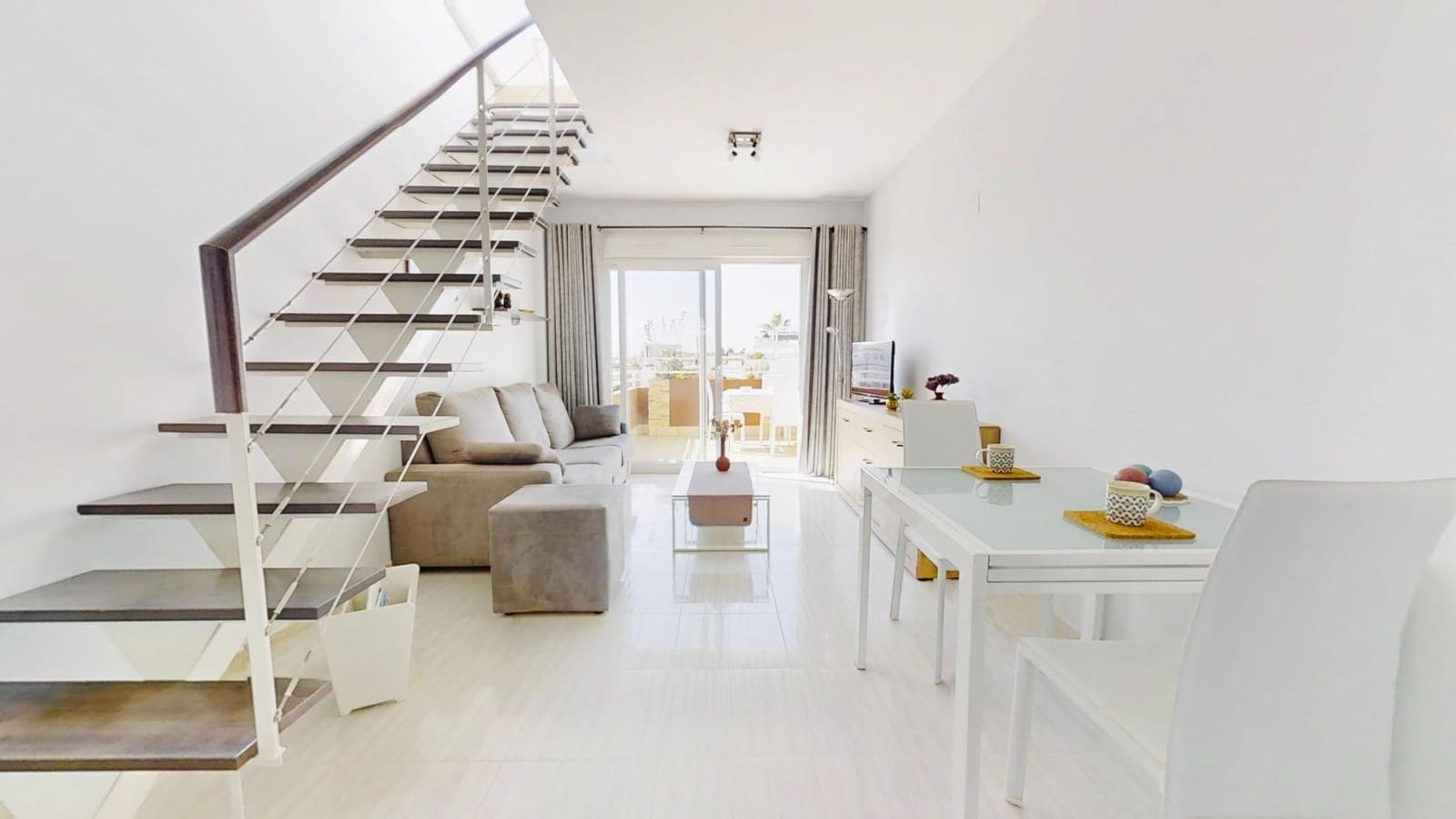 2 bedroom Penthouse for sale in Orihuela Costa with pool garage - € 269,900 (Ref: 9462368)