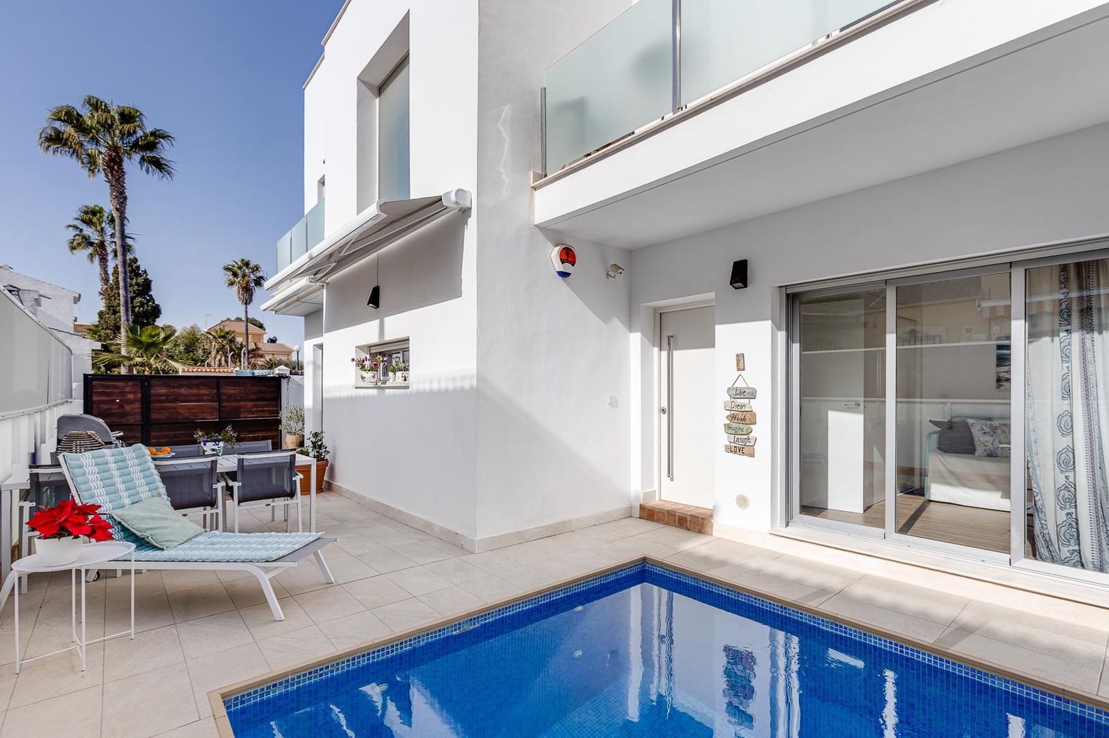 3 chambre Villa/Maison à vendre à Torrevieja avec piscine - 439 000 € (Ref: 9462370)