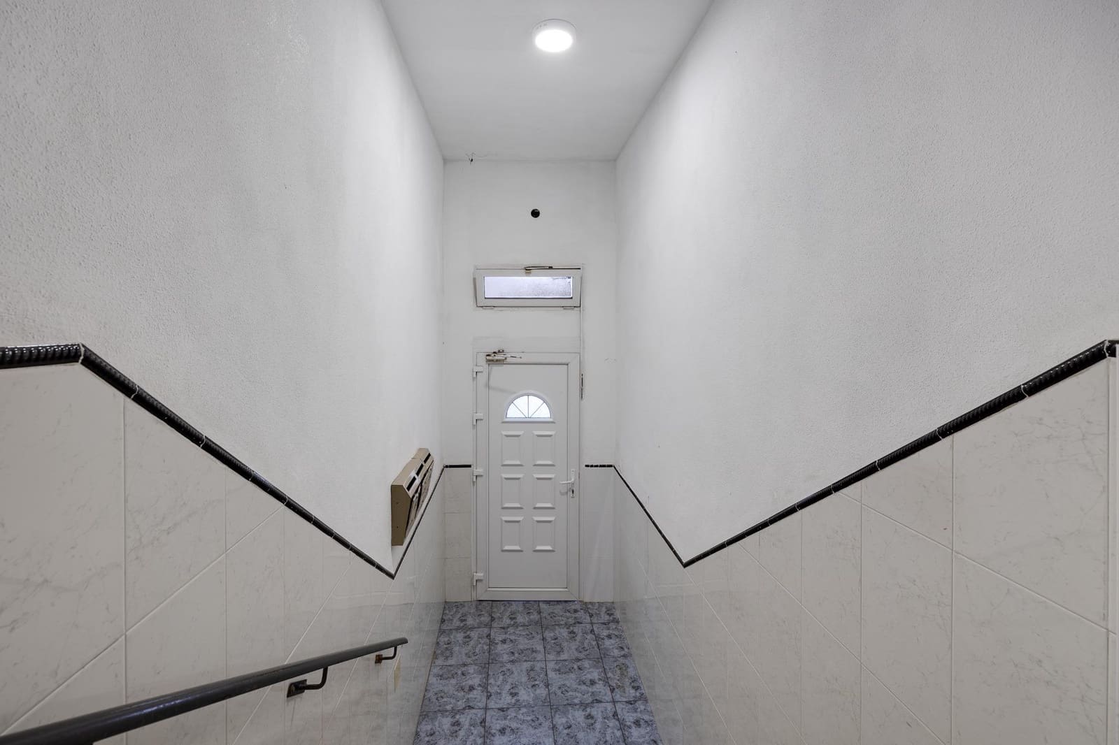 4 quarto Apartamento para venda em Torrevieja - 133 900 € (Ref: 9462372)