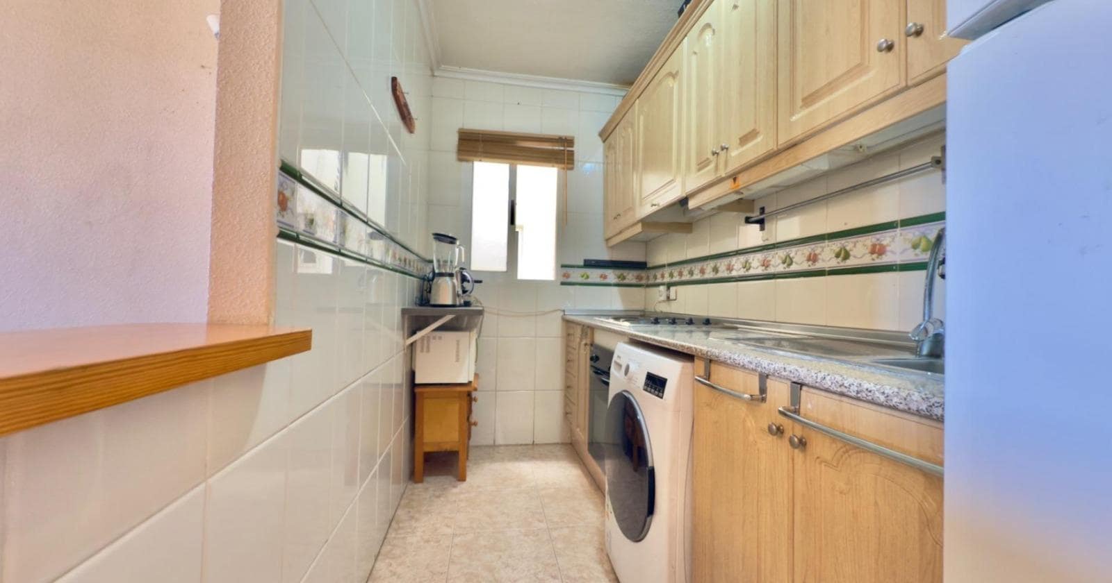 2 soverom Leilighet til salgs i Torrevieja med svømmebasseng - € 117 000 (Ref: 9462378)