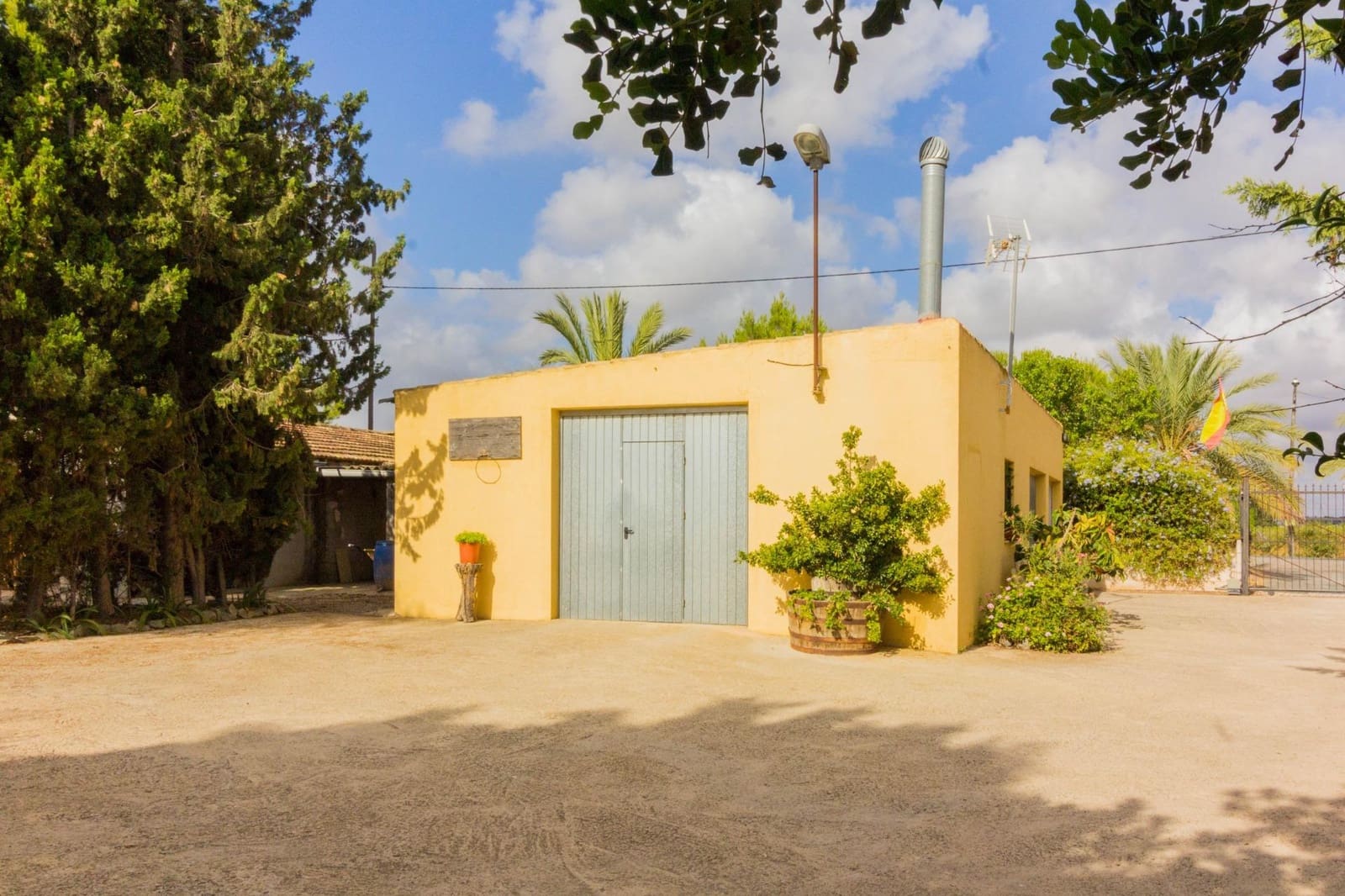 4 bedroom Finca/Country House for sale in La Matanza with pool - € 349,000 (Ref: 9462578)