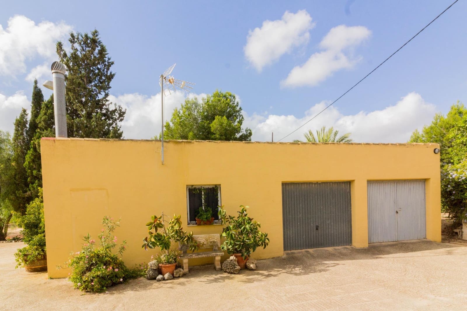 4 bedroom Finca/Country House for sale in La Matanza with pool - € 349,000 (Ref: 9462578)