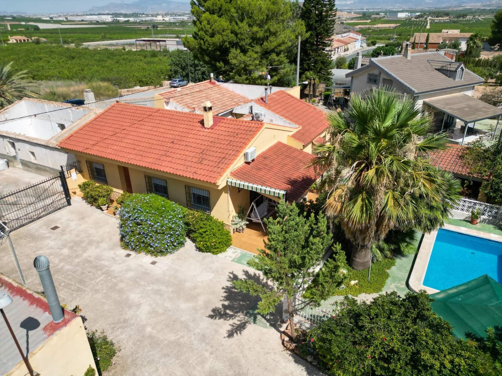 4 bedroom Finca/Country House for sale in La Matanza with pool - € 349,000 (Ref: 9462578)