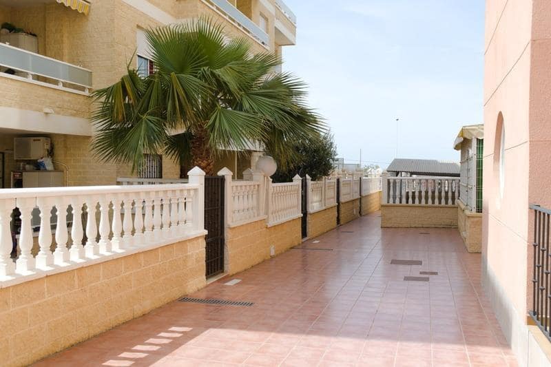 2 bedroom Apartment for sale in Aguas Nuevas with pool - € 165,000 (Ref: 9462580)