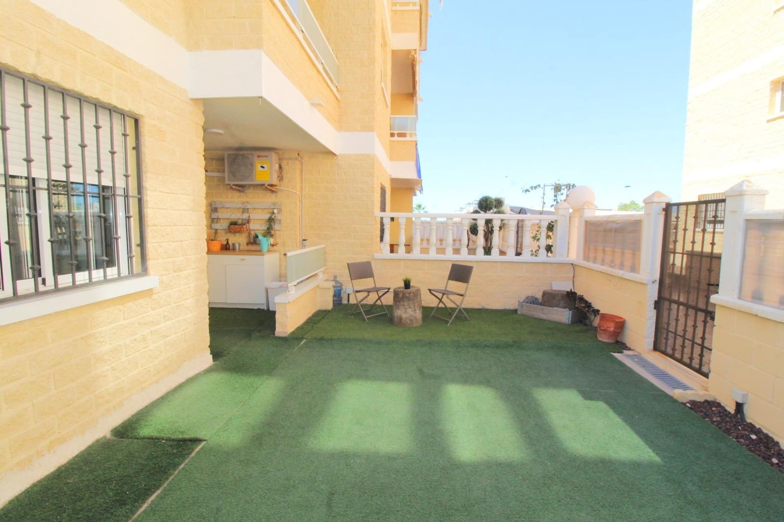 2 bedroom Apartment for sale in Aguas Nuevas with pool - € 165,000 (Ref: 9462580)
