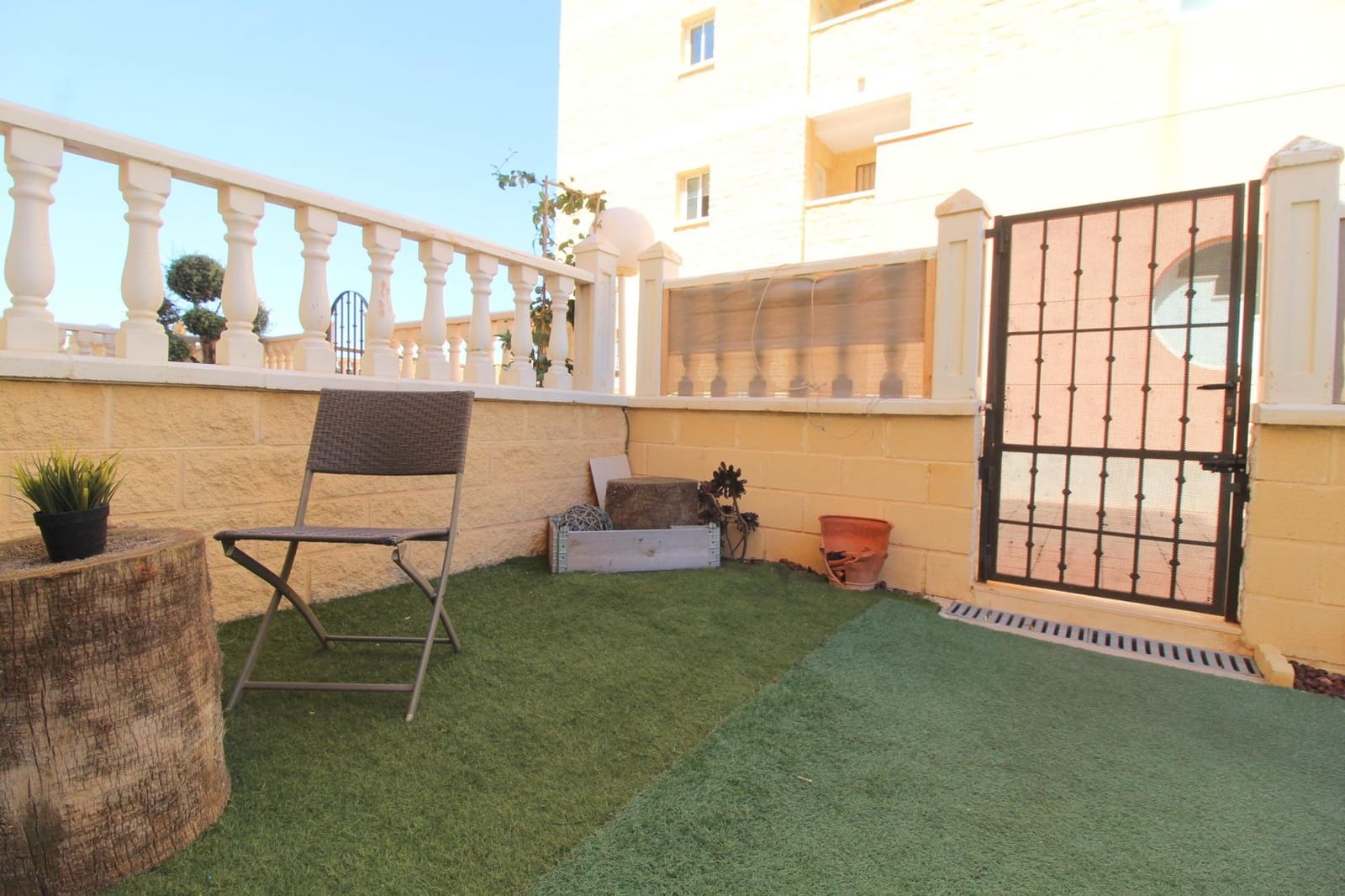 2 bedroom Apartment for sale in Aguas Nuevas with pool - € 165,000 (Ref: 9462580)