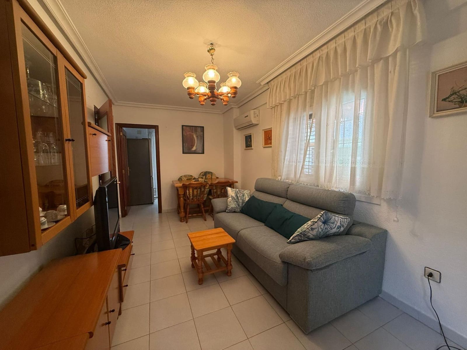 2 bedroom Apartment for sale in Torrevieja - € 137,000 (Ref: 9462583)