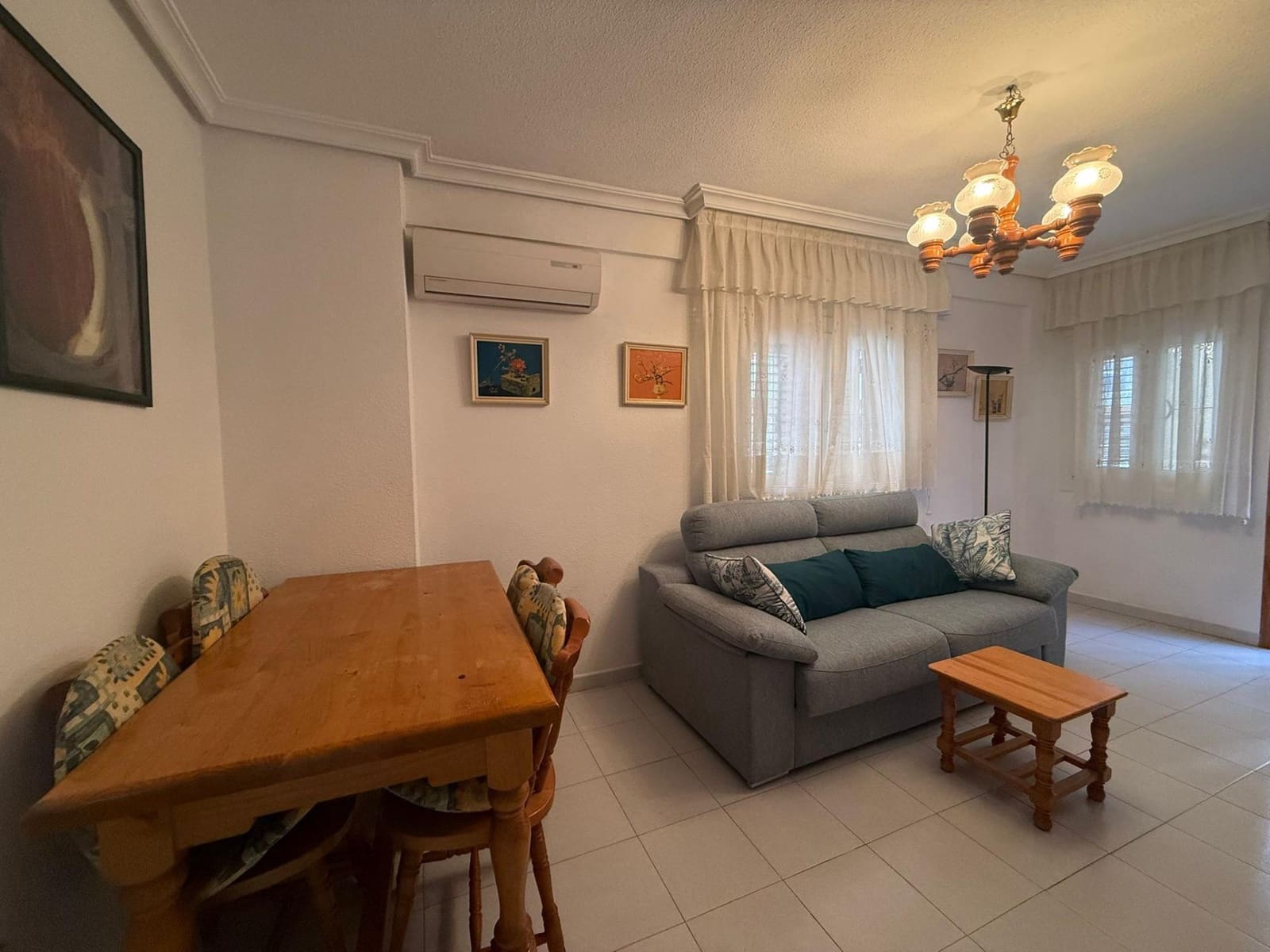 2 bedroom Apartment for sale in Torrevieja - € 137,000 (Ref: 9462583)