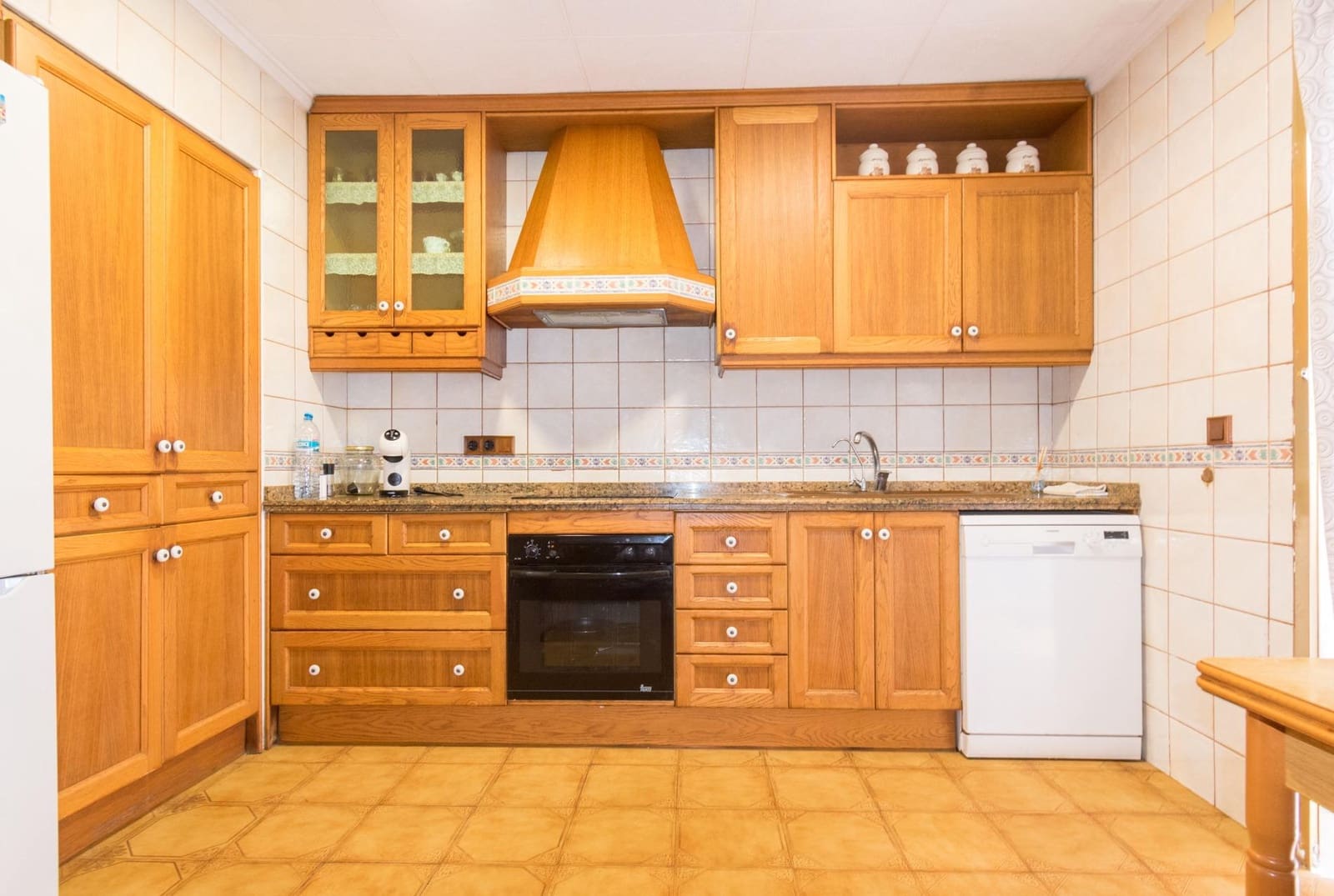 Casa de 4 habitaciones en Torrevieja en venta - 269.000 € (Ref: 9462586)