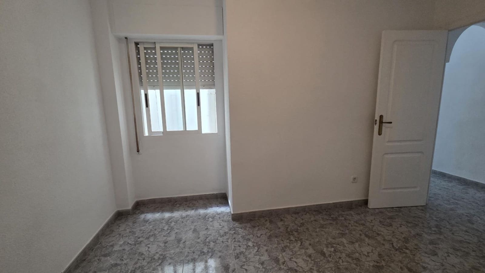 2 slaapkamer Appartement te koop in Torrevieja - € 129.000 (Ref: 9468508)