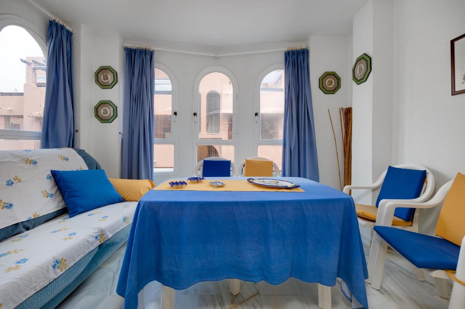 2 bedroom Apartment for sale in Torrevieja with pool - € 234,000 (Ref: 9471211)