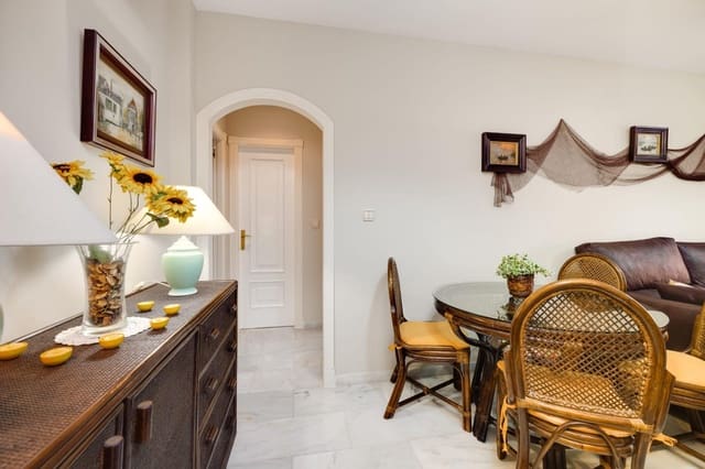 2 bedroom Apartment for sale in Los Frutales, Torrevieja with pool - € 234,000 (Ref: 9471211)