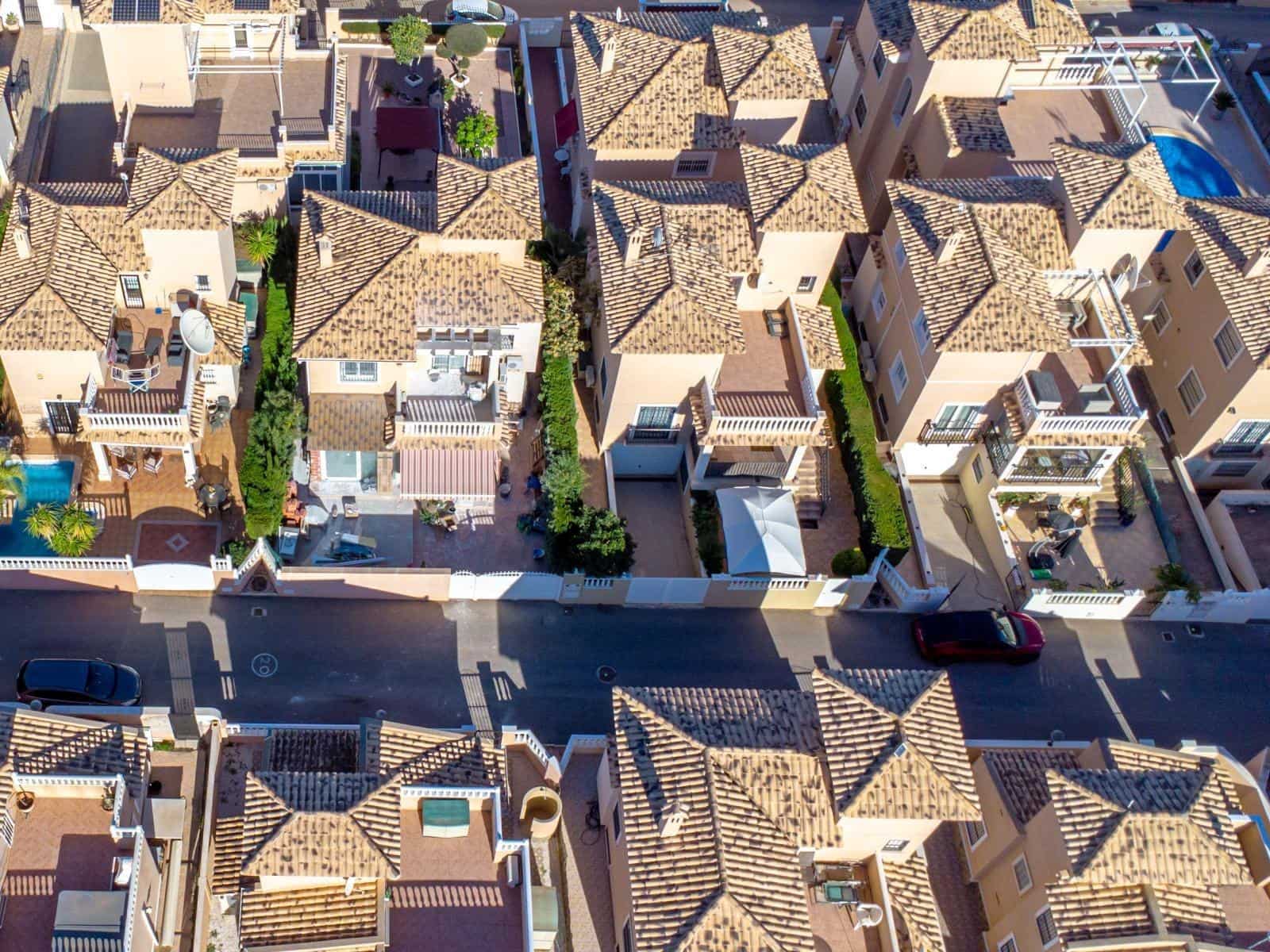 3 makuuhuone Huvila myytävänä paikassa Los Altos mukana uima-altaan - 345 000 € (Ref: 9474213)