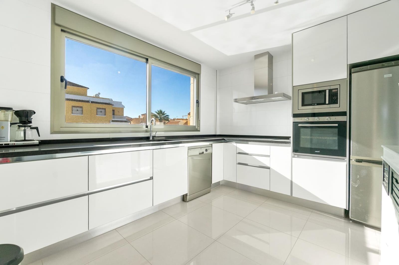 3 camera da letto Villa in vendita in Ciudad Quesada con piscina garage - 495.000 € (Rif: 9474214)