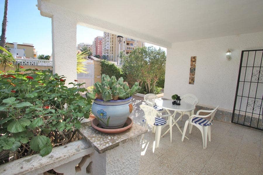 2 camera da letto Villa in vendita in Torrevieja - 425.000 € (Rif: 9494666)