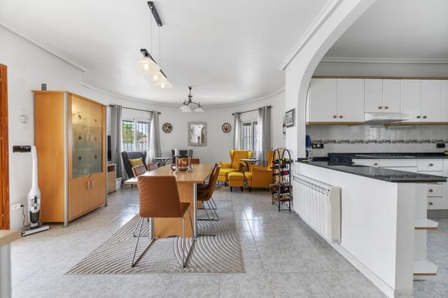 4 chambre Villa/Maison à vendre à Playa Flamenca, Orihuela avec piscine garage - 559 000 € (Ref: 9497220)