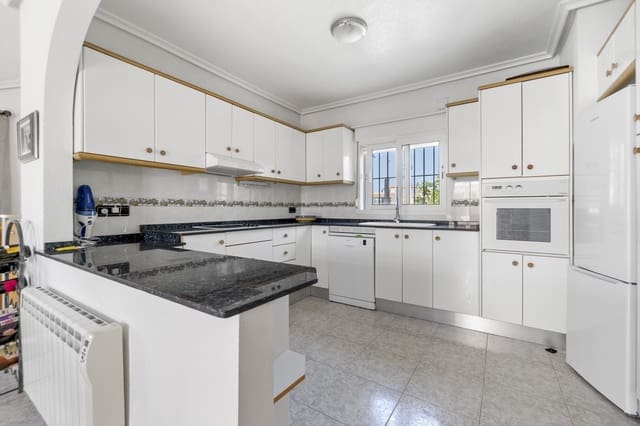 4 chambre Villa/Maison à vendre à Playa Flamenca, Orihuela avec piscine garage - 559 000 € (Ref: 9497220)