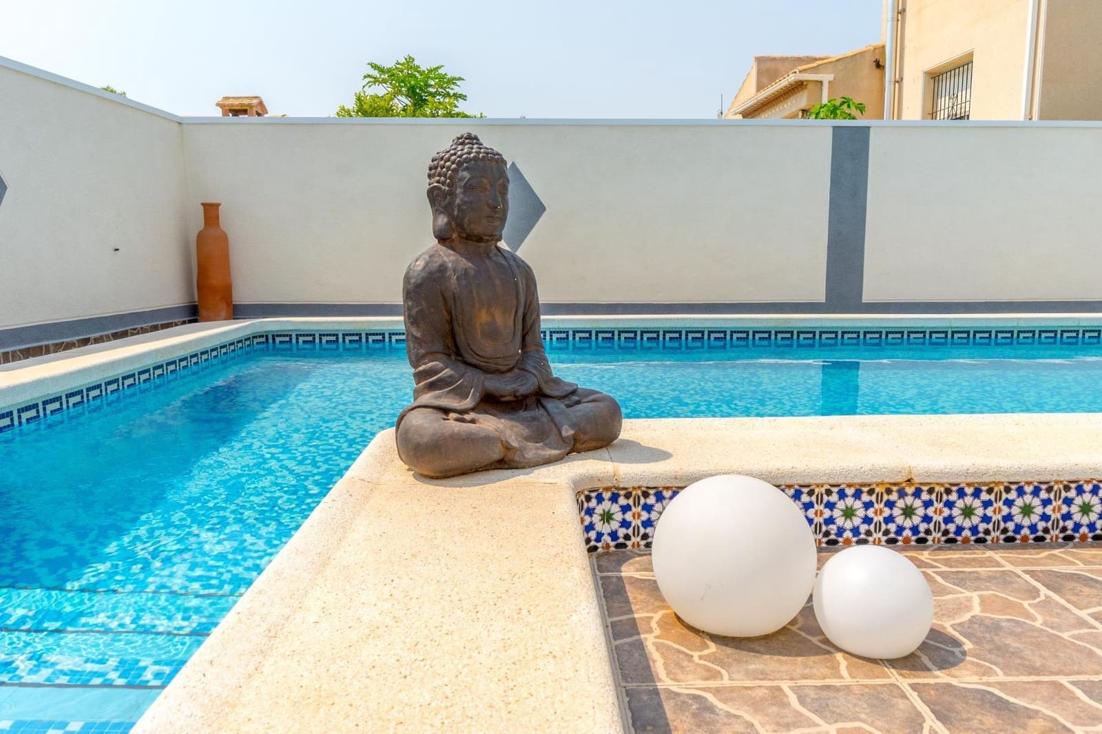 4 bedroom Villa for sale in Playa Flamenca with pool garage - € 559,000 (Ref: 9497220)