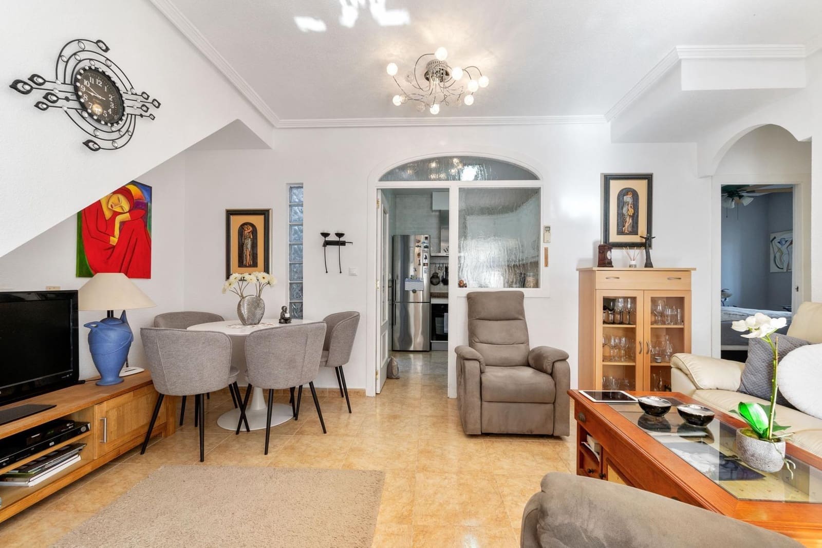 Adosado de 3 habitaciones en Torrevieja en venta con piscina - 223.000 € (Ref: 9497221)