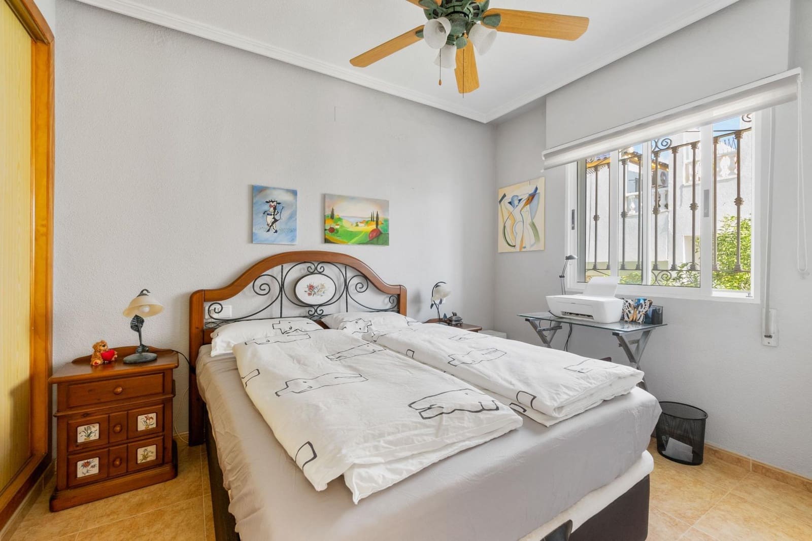 Adosado de 3 habitaciones en Torrevieja en venta con piscina - 223.000 € (Ref: 9497221)